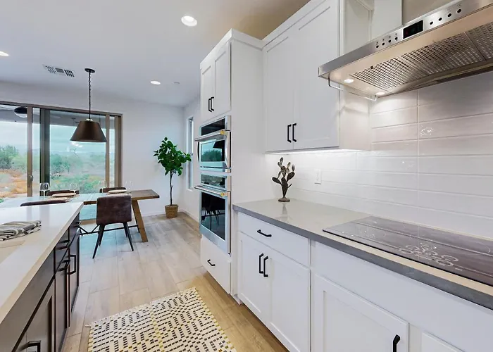Mtn-view Patio & Perks: River Retreat Holiday home Rio Verde